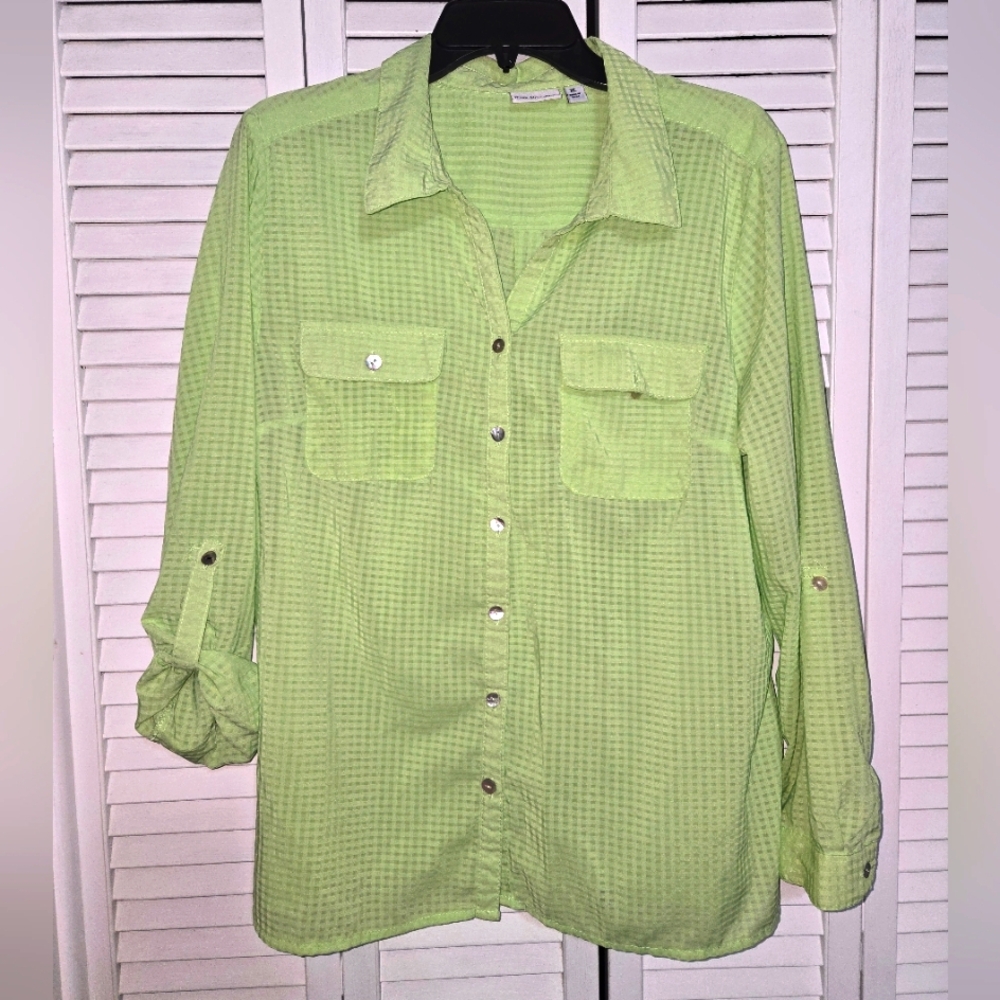 Kim Rogers Women's XL Green Button-Up Shirt
